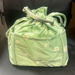 CALPAK Daisy insulated lunch bag